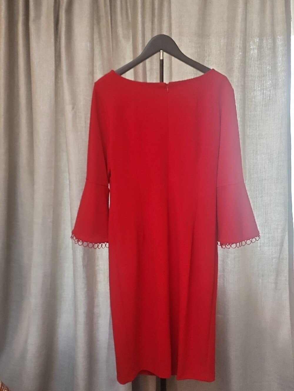 Calvin Klein Red Bell-Sleeve Shift Dress - Picture 3 of 3